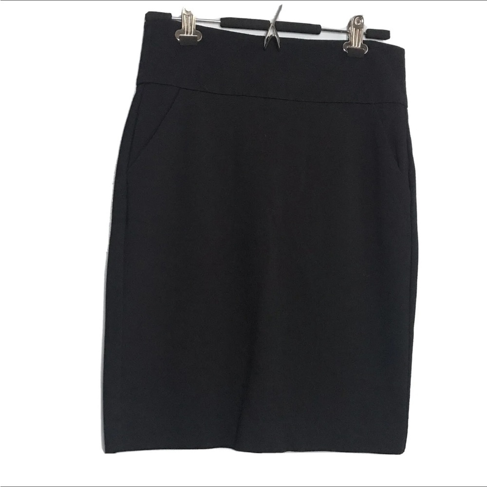 Cabi #739 Straight Pencil Skirt Stretch Black Career Pockets SZ 6.
